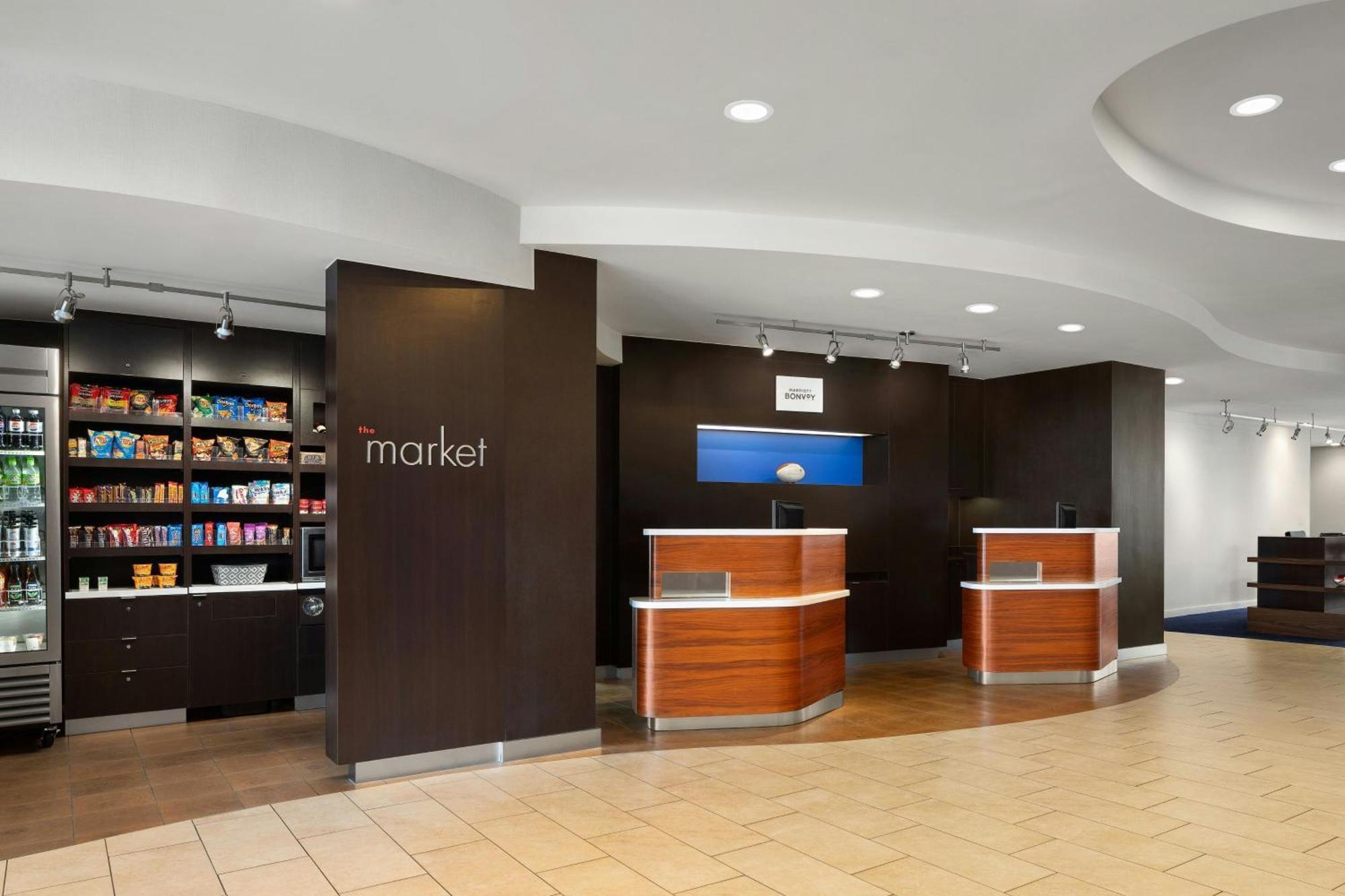 Hotel Courtyard By Marriott Knoxville Airport