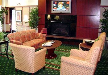 Courtyard By Marriott Knoxville Airport